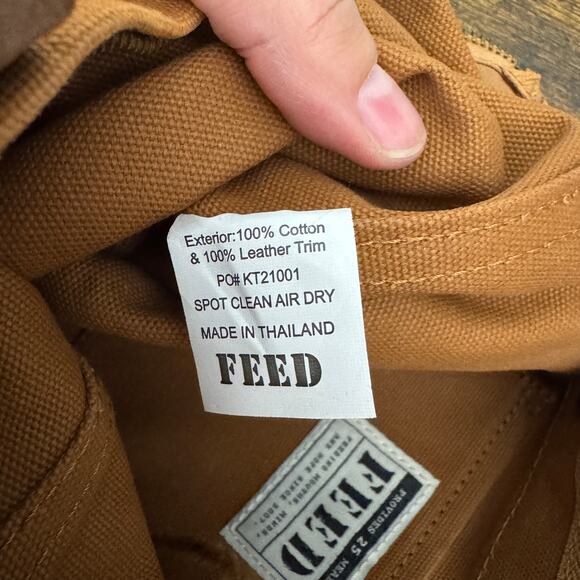 Feed Eleanor Reusable Canvas Tote Crossbody - Picture 6 of 6